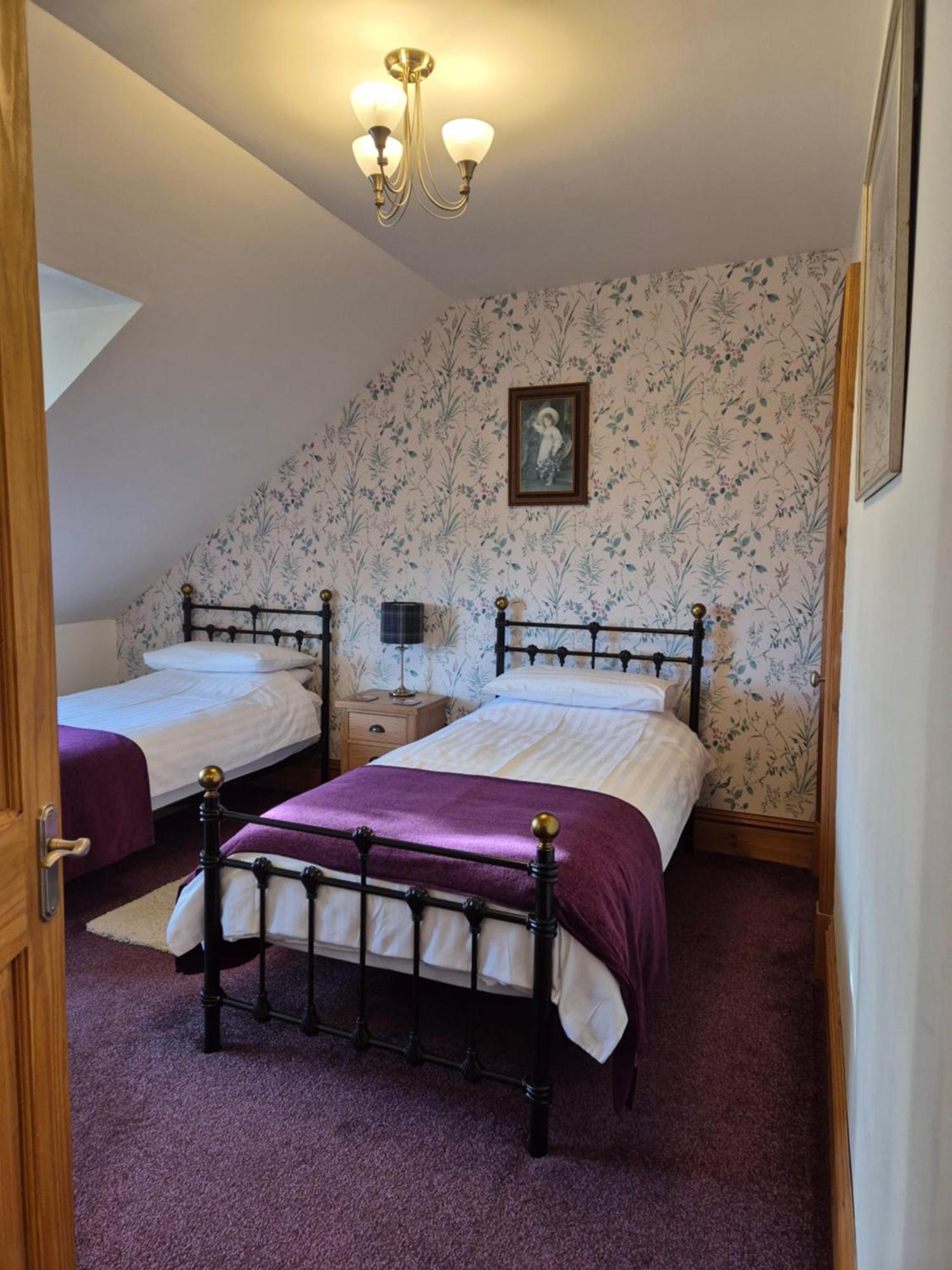 The Old Convent Holiday Apartments Fort Augustus Exteriér fotografie